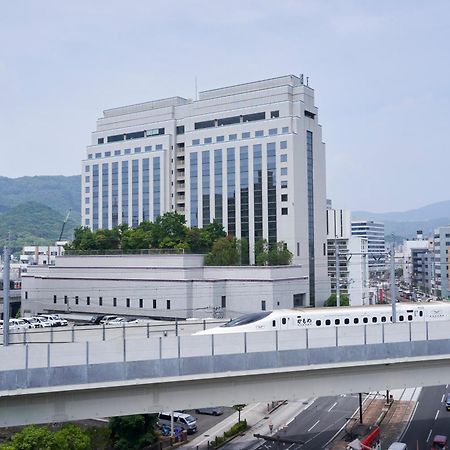 The Global View Nagasaki Hotel Exterior photo The station in 2015