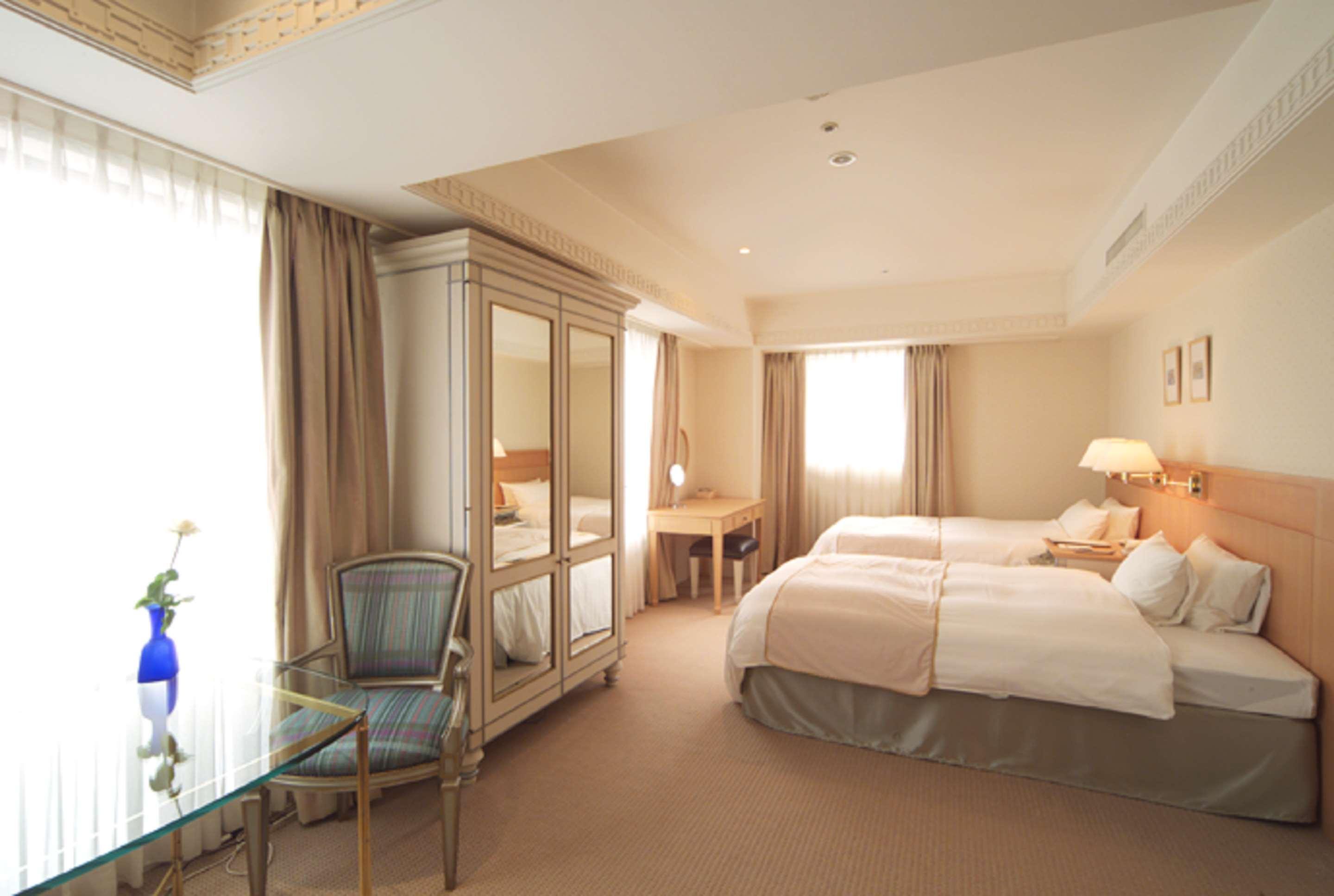 The Global View Nagasaki Hotel Exterior photo A room at the hotel