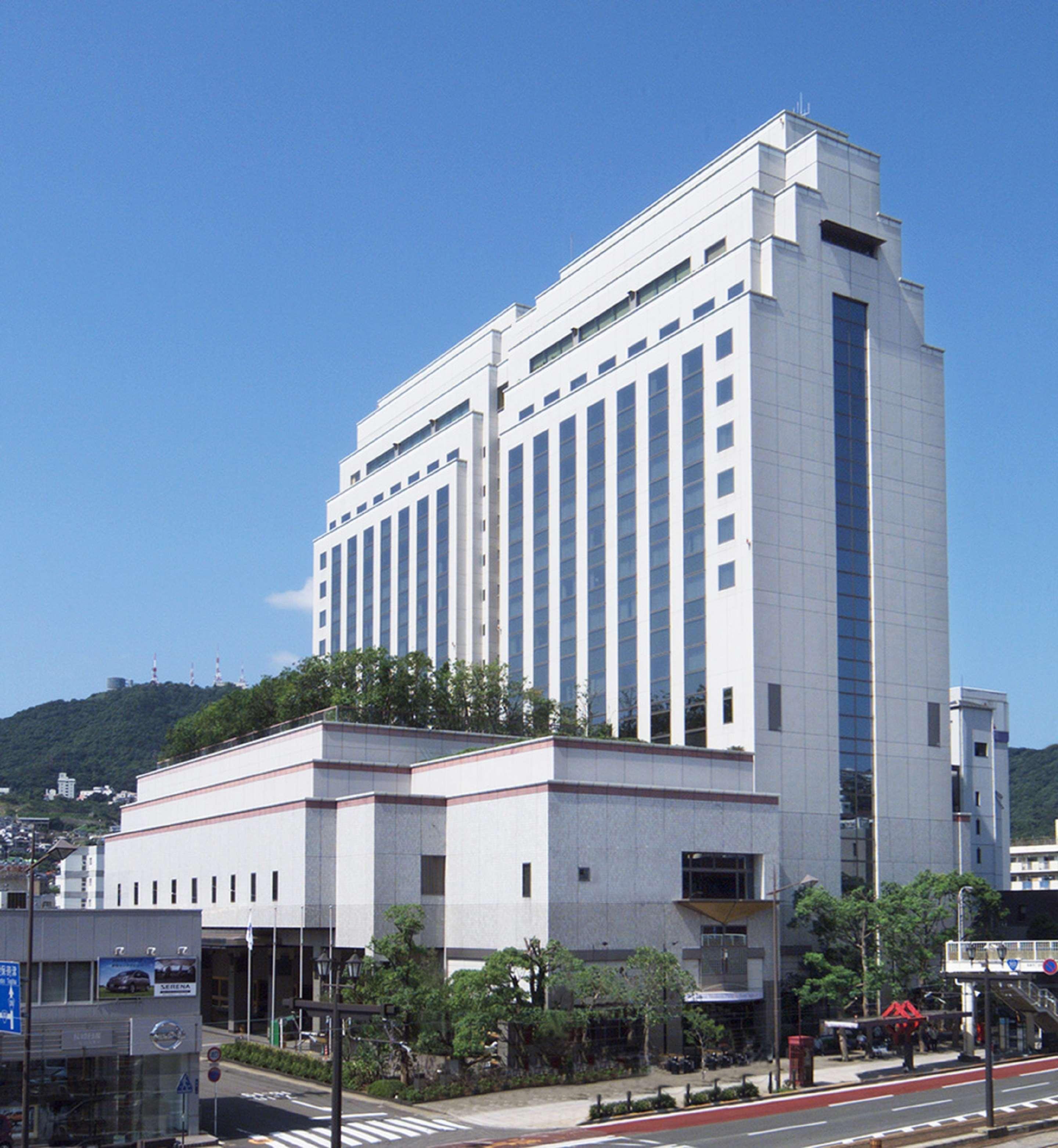 The Global View Nagasaki Hotel Exterior photo The University Hospital