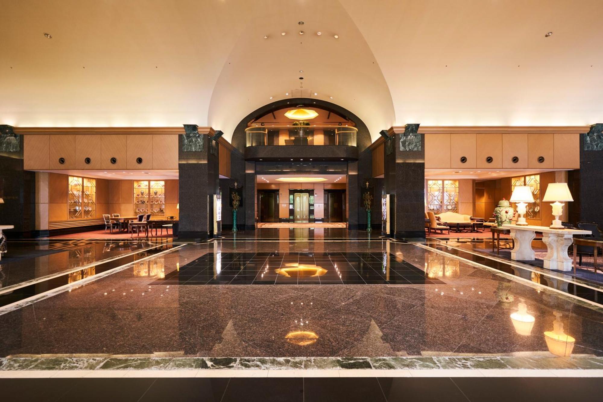 The Global View Nagasaki Hotel Exterior photo The lobby of the hotel