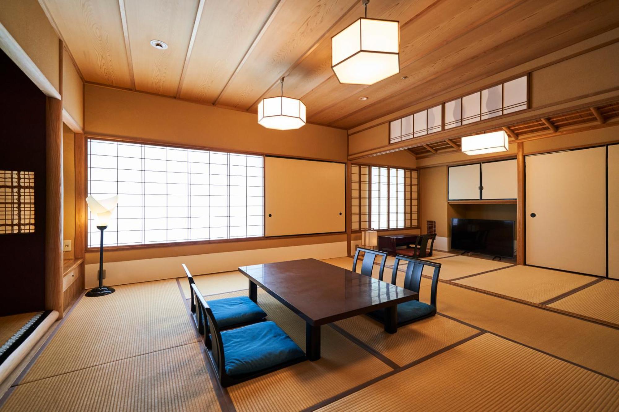 The Global View Nagasaki Hotel Exterior photo A traditional Japanese room